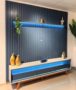 Painel Nobre Larg. 2.30m + Rack Requinte Larg. 2.12m C/LED Azul Royal/Off Gelius