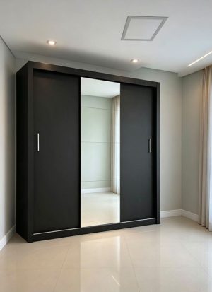 Guarda-Roupa Master Larg. 1.88m 3 Portas com Espelho Preto Carioca