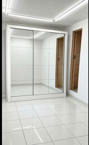 Guarda-Roupa Dubai Premium c/ espelho 3 portas e 3 gavetas – Branco