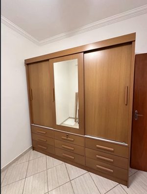 Roupeiro Meridian Plus 3 Portas 9 Gavetas Cinamomo Larg. 2.00m D' Doro