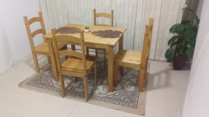 Conjunto de Mesa Creta com 4 Cadeiras Madeira Macica Mel Francine Moveis UB