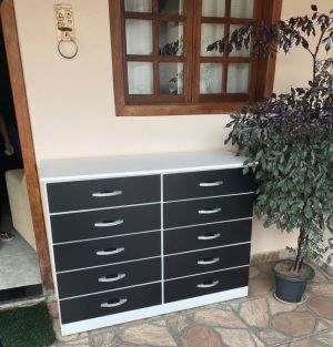 Comoda Macae.Parati 10 Gavetas Branco com Preto