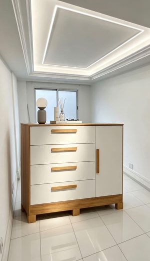 Cômoda Quero Quero 1 Porta 4 Gavetas Cinamomo Off White Valdemóveis - VALDEMOVEIS