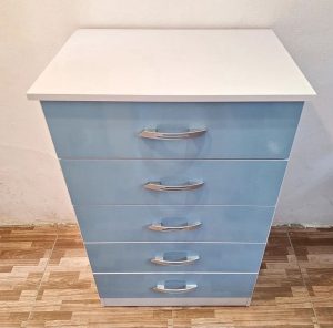 Comoda Valenca.Saquarema 5 gavetas branco/Azul