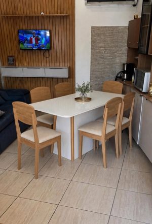 Mesa Tilia 180 Canto Copo Off White/Off White/Naturale com 6 Cadeiras Havana Veludo Creme – RUFATO