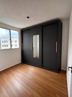 Guarda-Roupa 3 Portas Chile 1,914 m Preto – total (consultar disponibilidade)